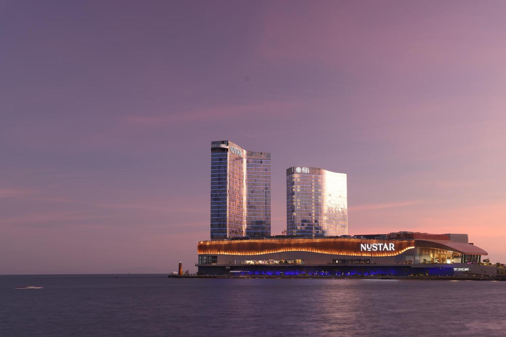 Nustar Hotel Cebu Exterior photo